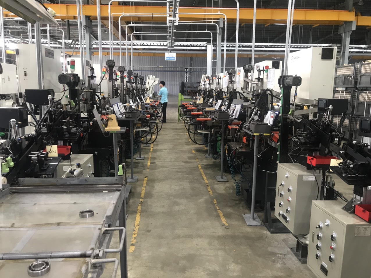 Die casting machine 8